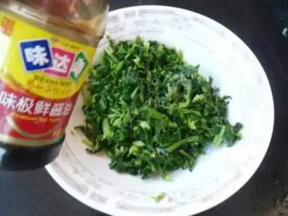 Make Shrimp, celery leaves step 7