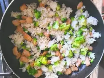 Make Chicken fried rice with cheese sauce step 6