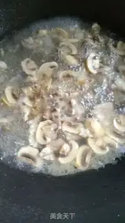 Make Plum meat grinds the rice line step 6