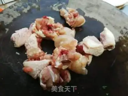 Make Three chickens for chestnuts step 0