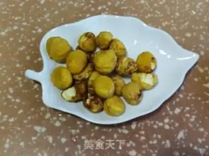 Make Three chickens for chestnuts step 1