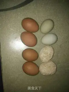 Make Three-coloured eggs step 0