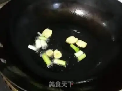 Make Three chickens for chestnuts step 4