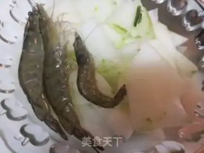 Make Pork shrimp soup step 0
