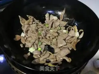 Make Garlic sprouts step 3