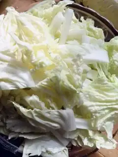 Make Creamed cabbage step 2