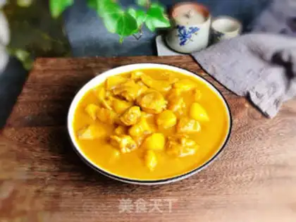 Make Curry potatoes, chicken wings step 9