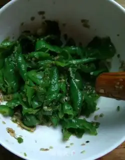 Make Eggs and peppers step 3