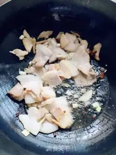 Make Creamed cabbage step 4