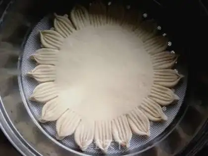Make Twenty-eight of the steaming heart step 4