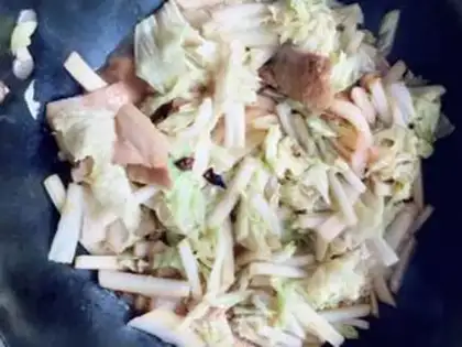 Make Creamed cabbage step 6