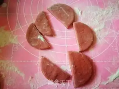 Make Twenty-eight of the steaming heart step 6