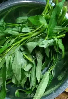 Make Garlic cabbage step 0