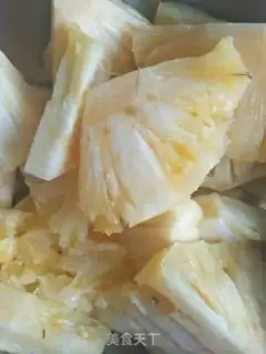 Make Homemade pineapple cans step 0