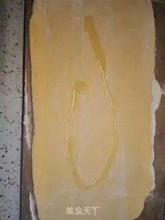 Make Pumpkin rolls step 5