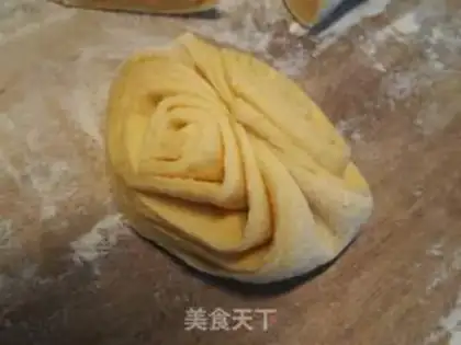 Make Pumpkin rolls step 10