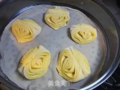 Make Pumpkin rolls step 11
