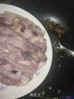 Make Squid head yellow step 3