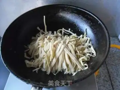 Make Soybeans sprouts and oil step 3