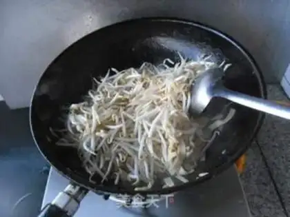 Make Soybeans sprouts and oil step 7