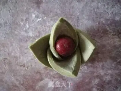 Make Rosechips step 7