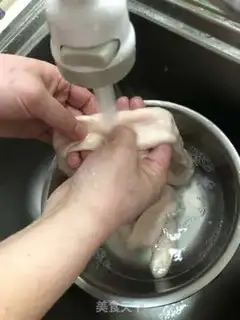 Make Piggy radish soup step 1