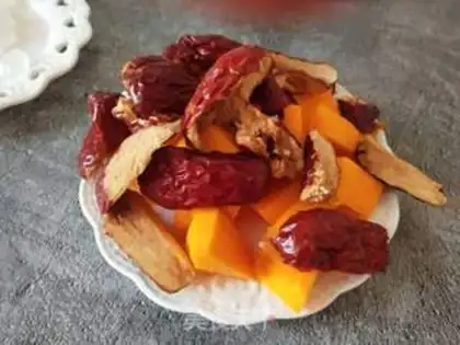 Make Pumpkin date soup step 1