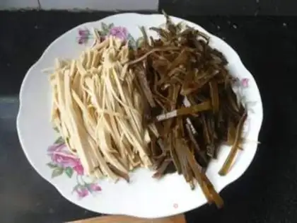 Make Tofuss from the oil and sea step 1