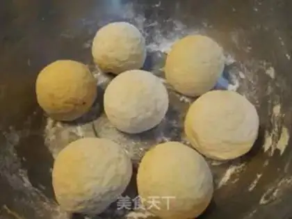Make Pig buns step 12
