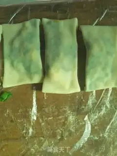 Make Plum rolls step 8