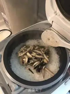 Make Onion mushroom rice step 9