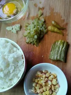 Make Taco pickles, egg fried rice step 0