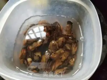 Make Seafood pot step 7
