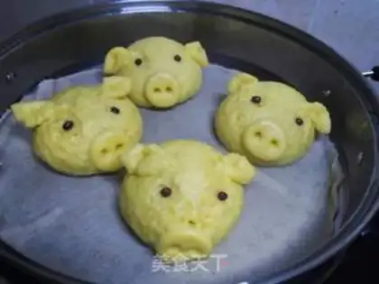 Make Pig buns step 22