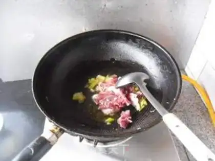 Make Meatloaf onions and cabbage step 4