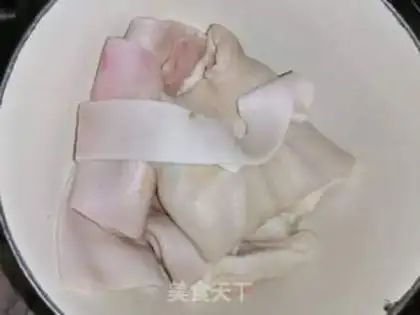 Make Pork skin step 0