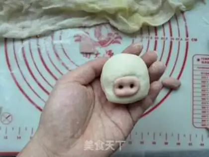 Make Pig bean bag step 13