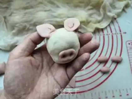 Make Pig bean bag step 14
