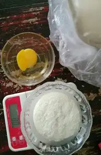 Make Soup coconut bread step 2
