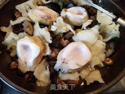 Make Seafood pot step 12