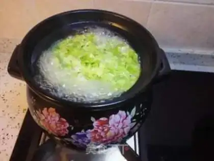 Make Shrimp cabbage and rice congee step 7