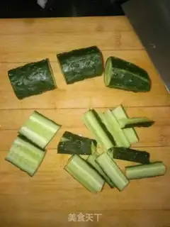 Make cucumber shrimp step 2