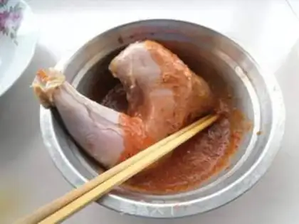 Make Spicy chicken legs step 2