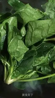 Make Piggy spinach step 2