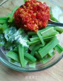 Make Garlic chili sauce step 3