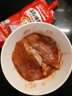 Make Fried pork step 1