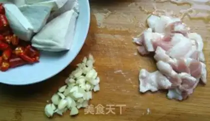 Make Five flowers for old tofu step 0