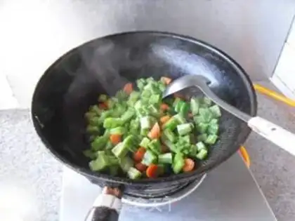 Make Salted ham and bitter melon step 7