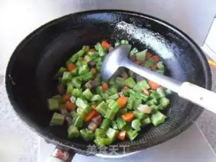 Make Salted ham and bitter melon step 8
