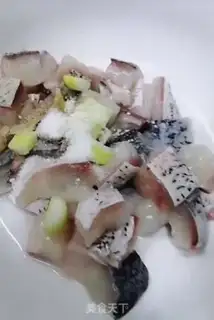 Make Dried fish step 0